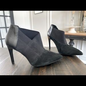 Nine West Black Ankle Booties Size 8